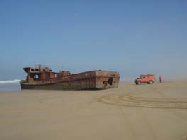 wreck on Plage Blanche