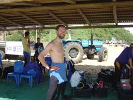 Coral Bay dive school